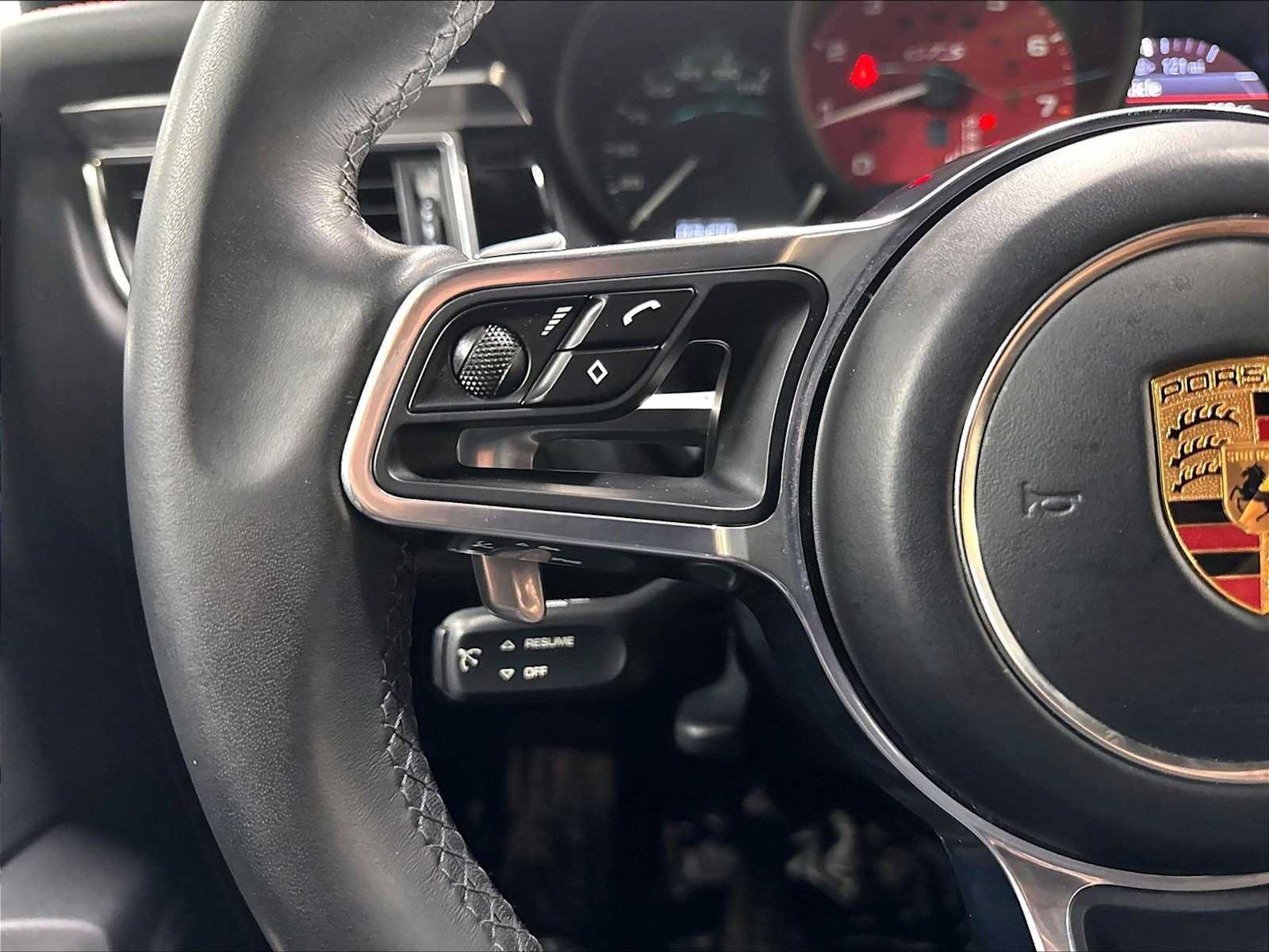 Used 2017 Porsche Macan GTS AWD/4WD image 21