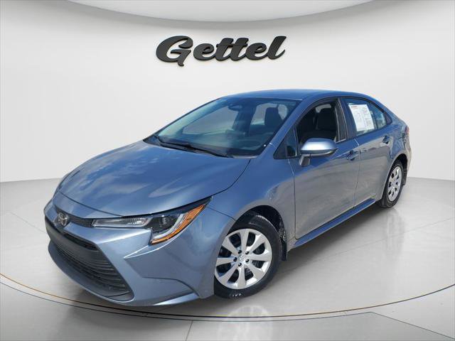 Certified 2026 Toyota Corolla LE FWD image 9