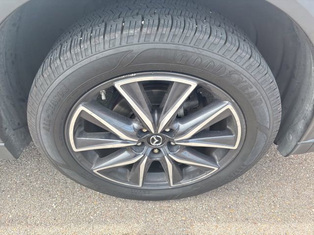 Used 2018 MAZDA CX-5 Touring w/ Preferred Equipment Package image 13