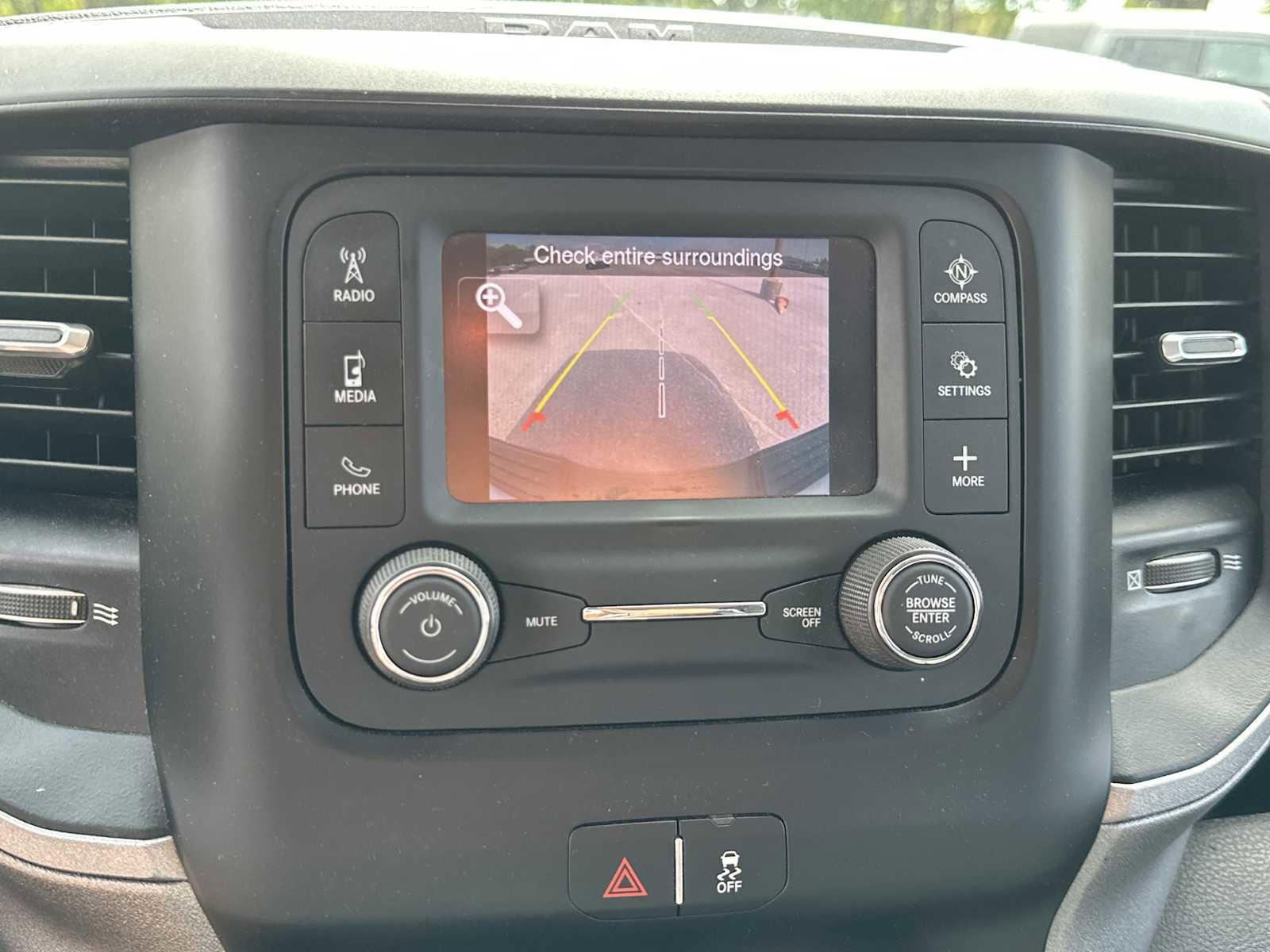 Used 2020 RAM 2500 Tradesman image 21