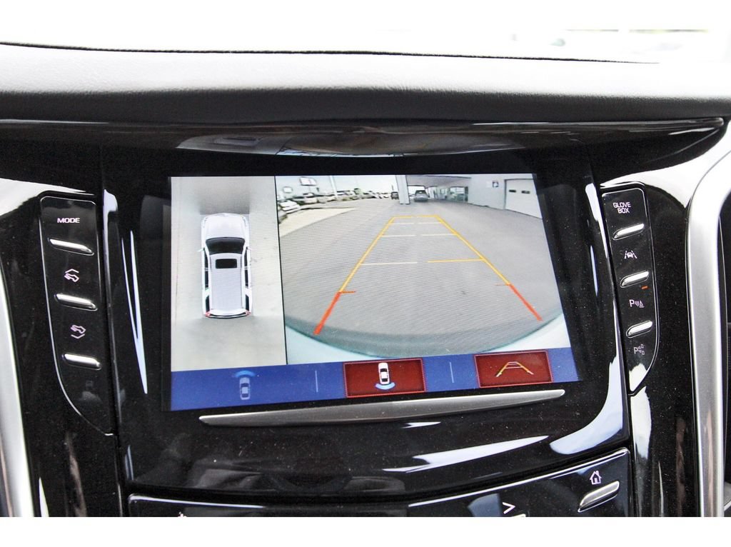 Used 2020 Cadillac Escalade Luxury RWD image 28