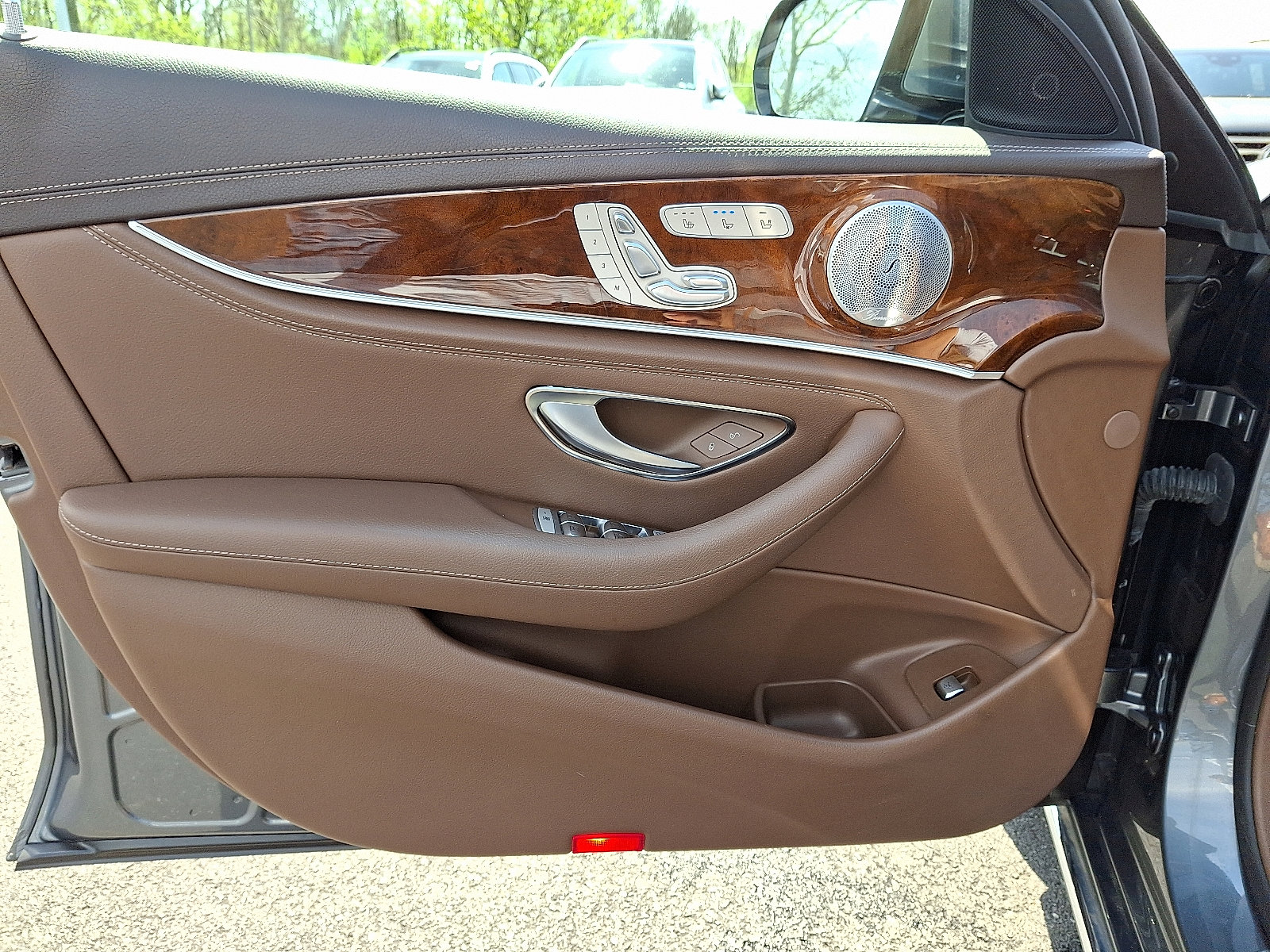 Used 2019 Mercedes-Benz E 450 4MATIC Wagon image 13