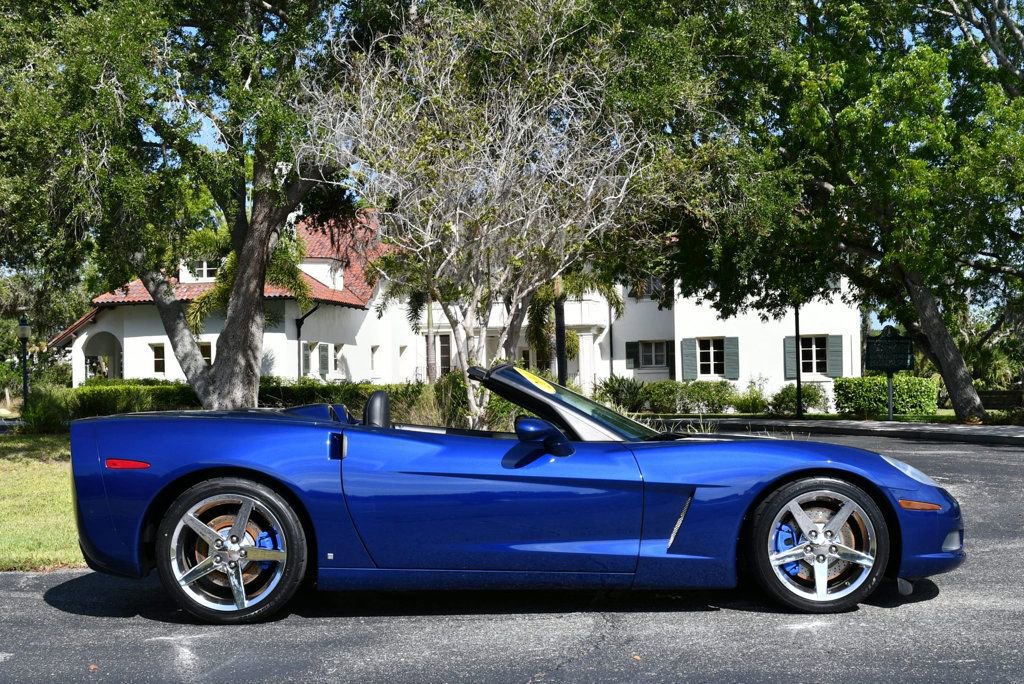 Used 2007 Chevrolet Corvette Convertible w/ Preferred Equipment Group RWD image 35