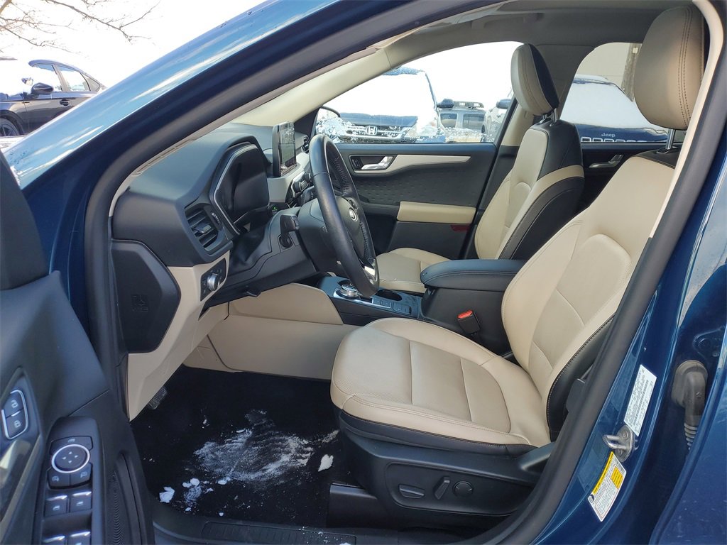 Used 2020 Ford Escape SE Sport image 11