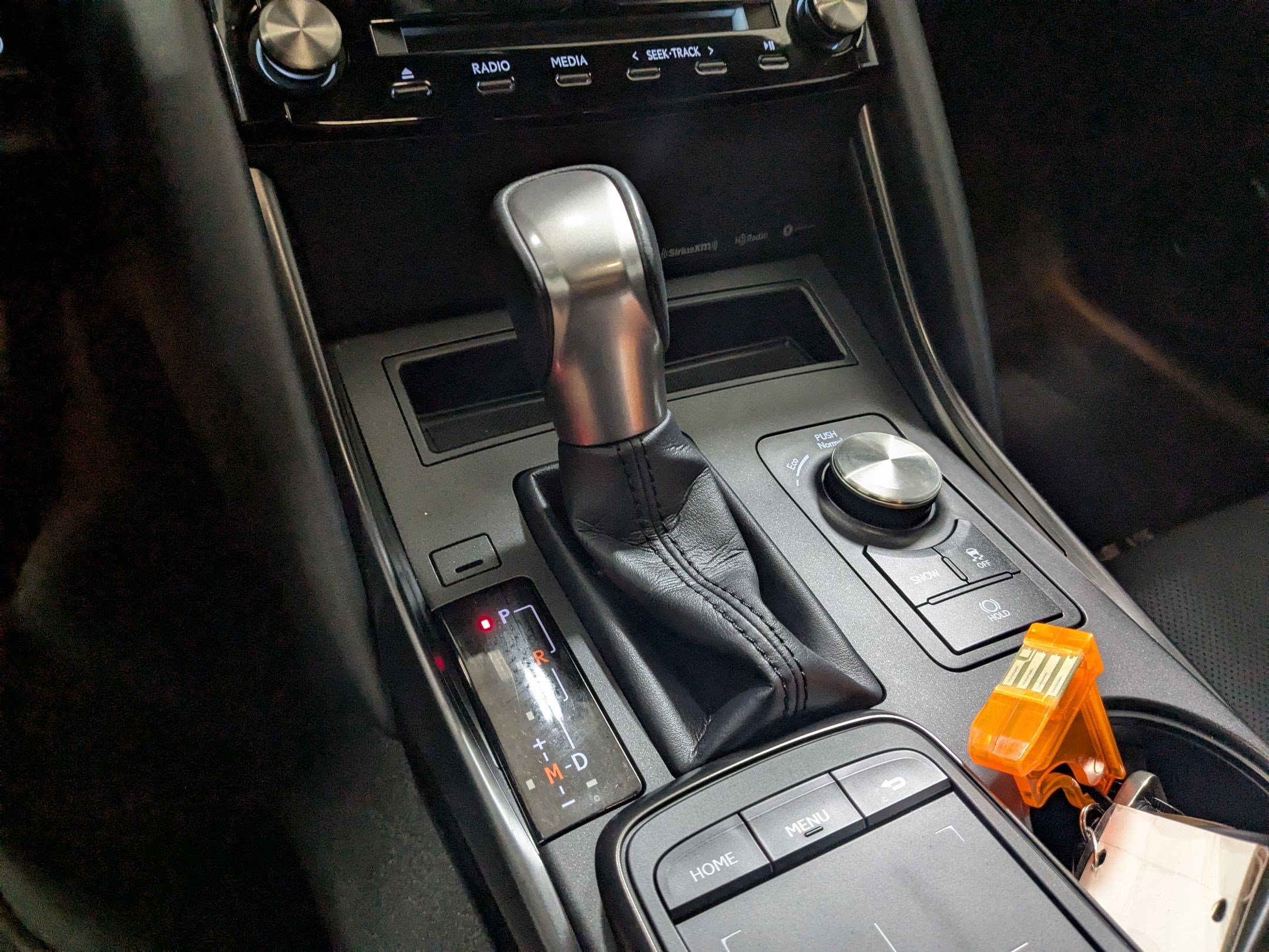 Used 2022 Lexus IS 300 AWD image 21