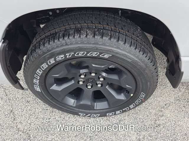 New 2026 RAM 1500 Express AWD/4WD image 17