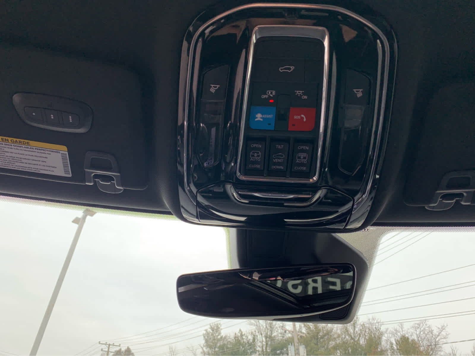 Used 2022 Jeep Grand Cherokee Overland image 45