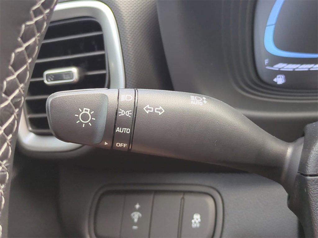 New 2025 Hyundai Venue SEL image 27