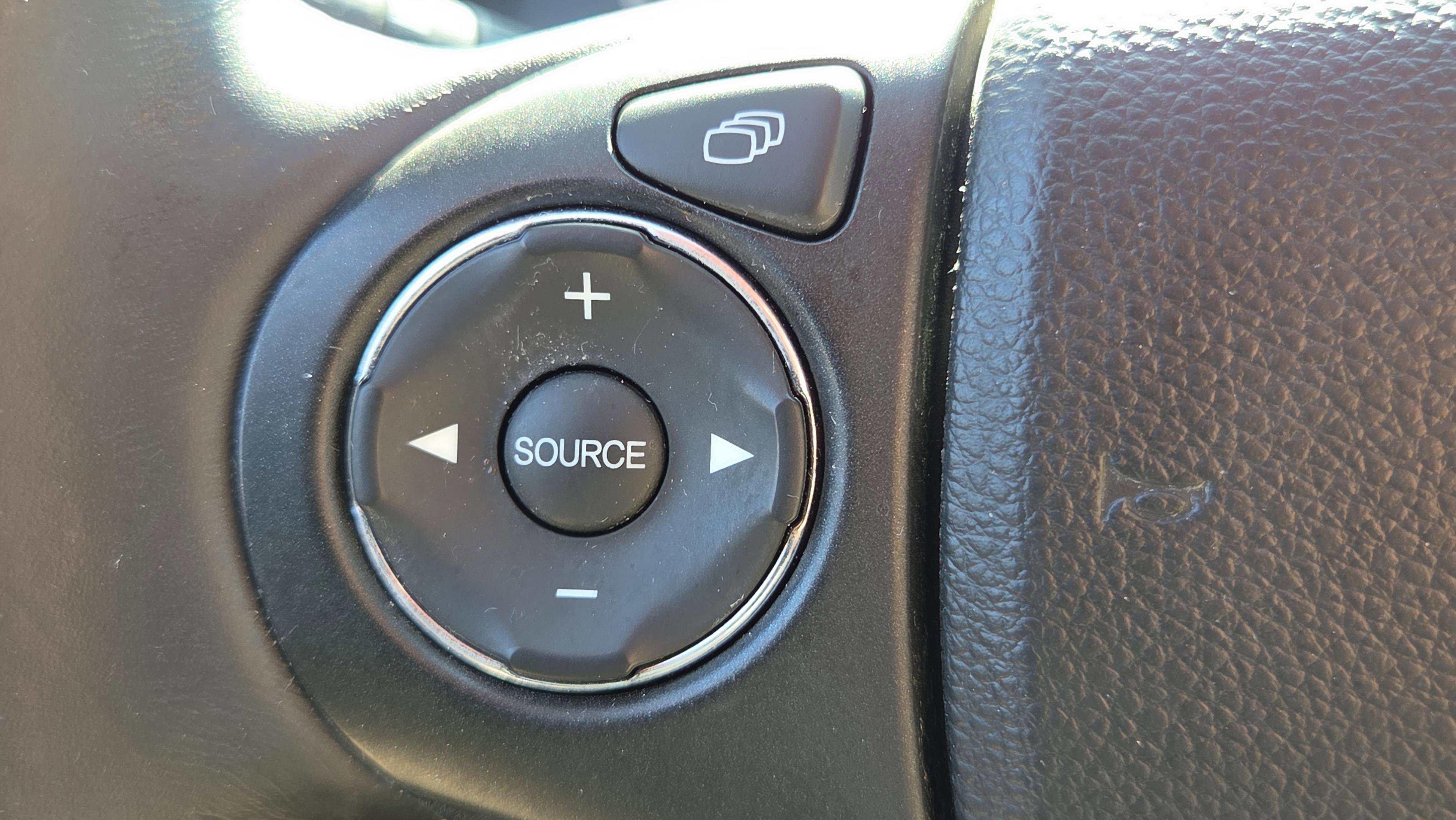 Used 2013 Honda Accord EX-L image 34