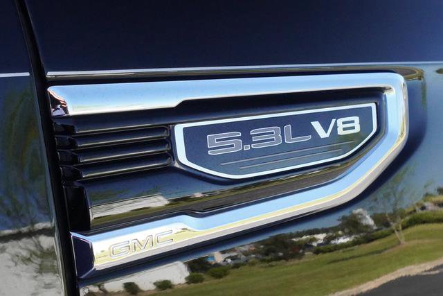 Used 2024 GMC Sierra 1500 SLT w/ SLT Premium Plus Package image 50
