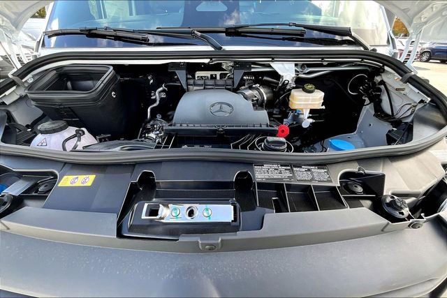 New 2025 Mercedes-Benz Sprinter 2500 image 14