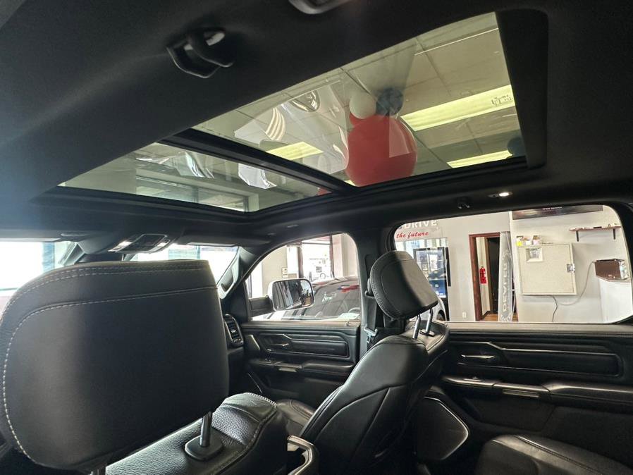 Used 2019 RAM 1500 Limited image 26