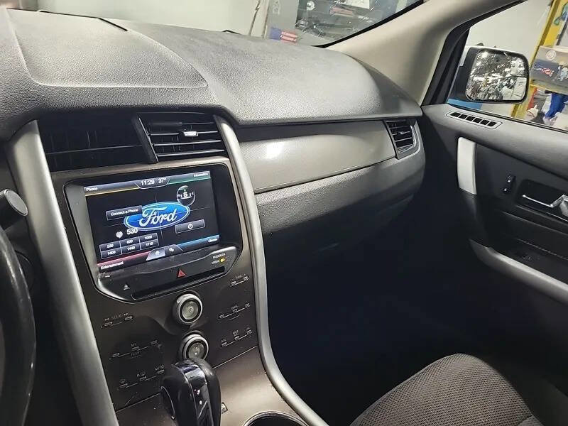 Used 2011 Ford Edge SEL w/ 201A Rapid Spec Order Code image 9