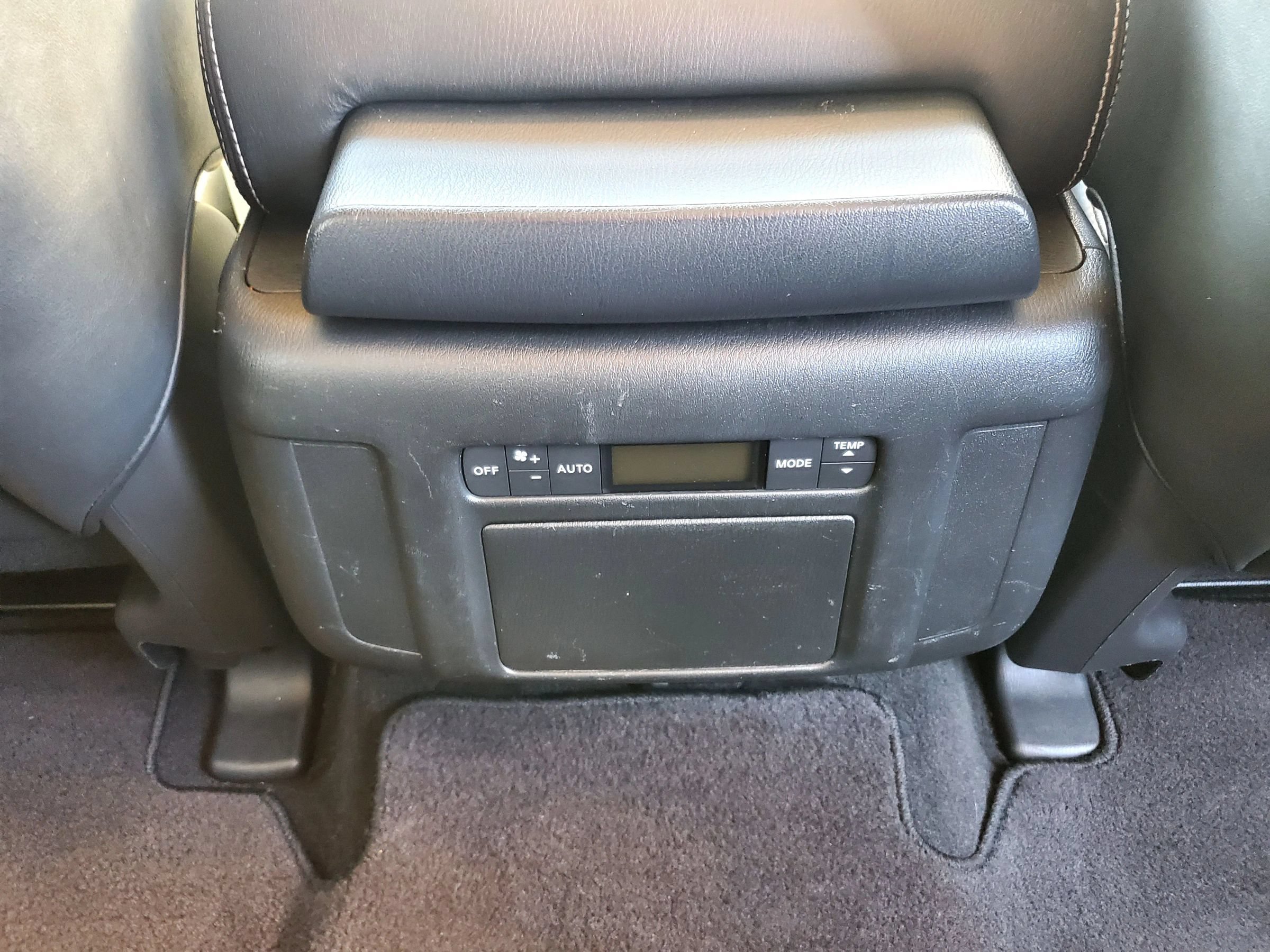 Used 2017 INFINITI QX80 4WD w/ Driver Assistance Package image 35