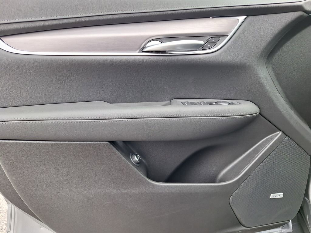 New 2026 Cadillac XT5 Luxury w/ LPO, Floor Liner Package image 29