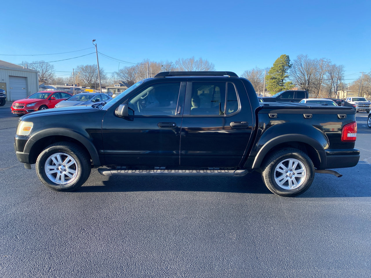 Used 2007 Ford Explorer Sport Trac XLT image 7