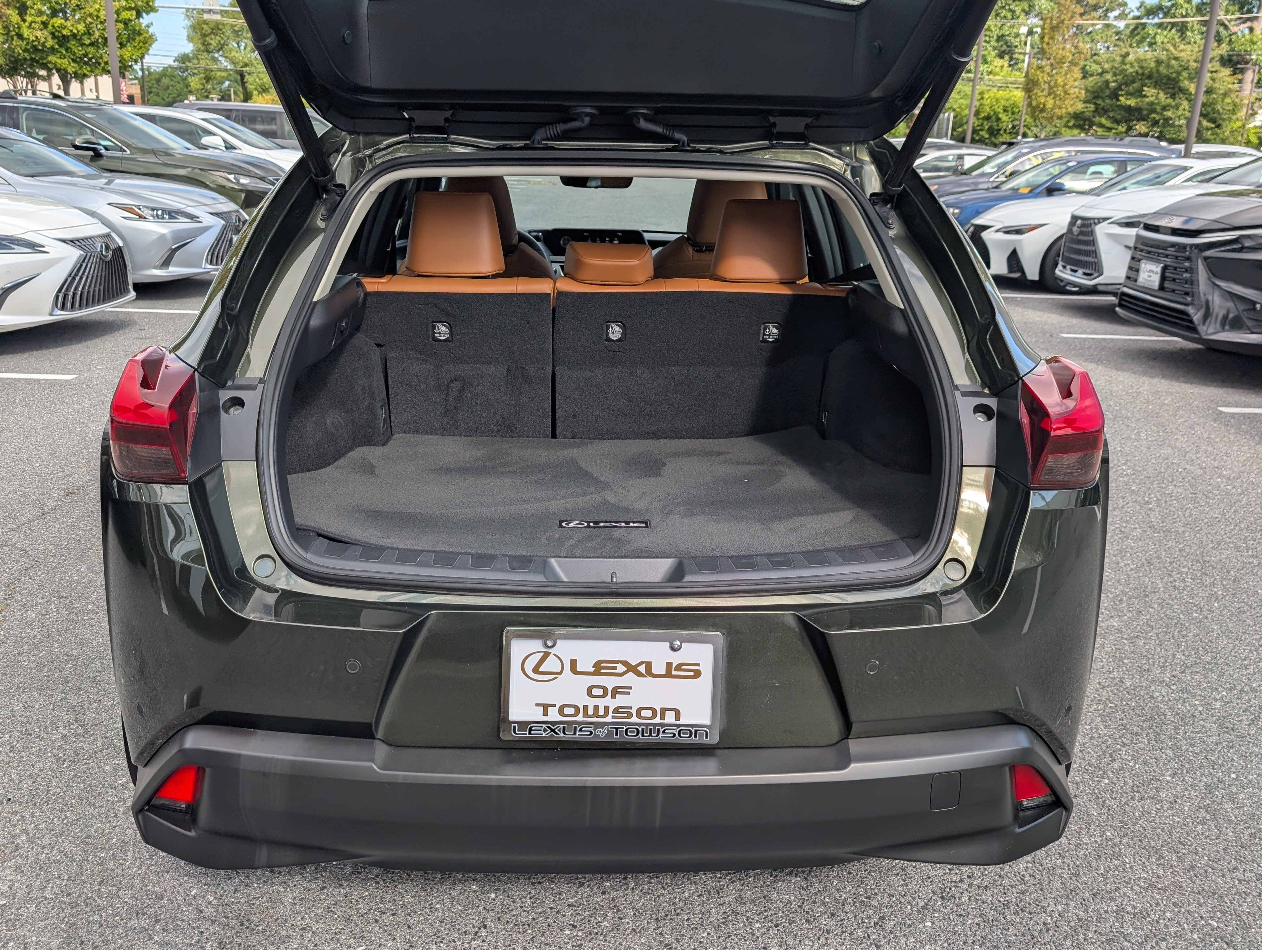 Certified 2021 Lexus UX 250h w/ Premium Package AWD/4WD image 13