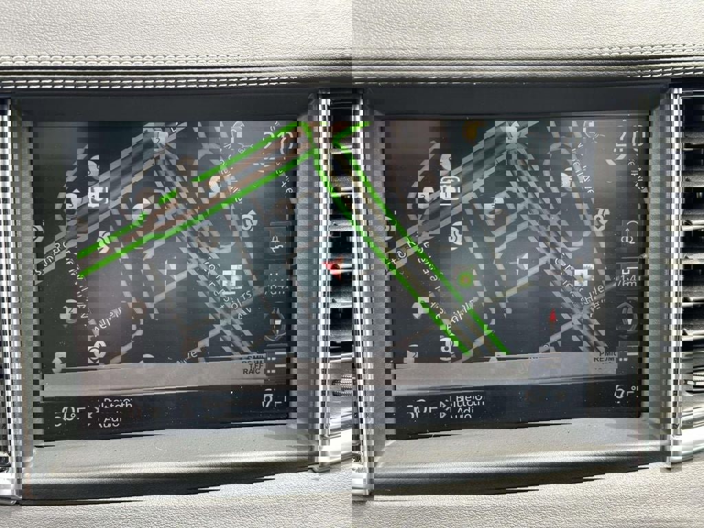 Used 2022 INFINITI QX50 Essential image 25