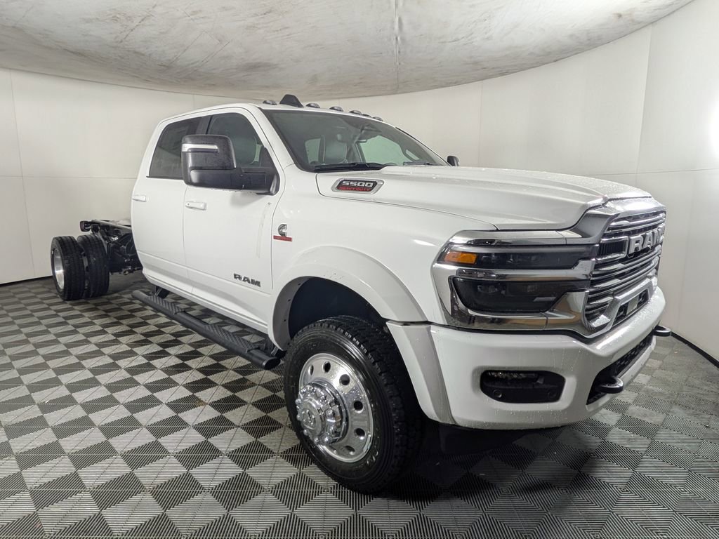 New 2026 RAM 5500 Tradesman w/ Laramie Trim Package image 5