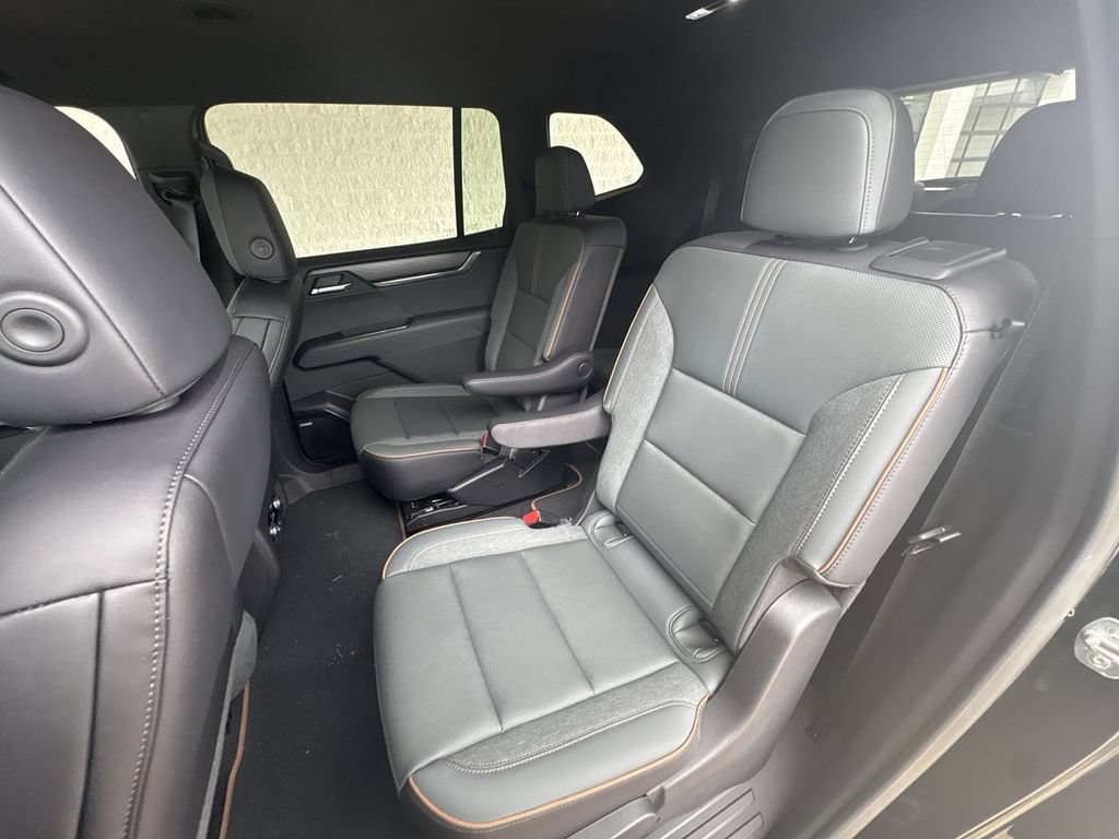 Certified 2025 GMC Acadia AT4 AWD/4WD image 25