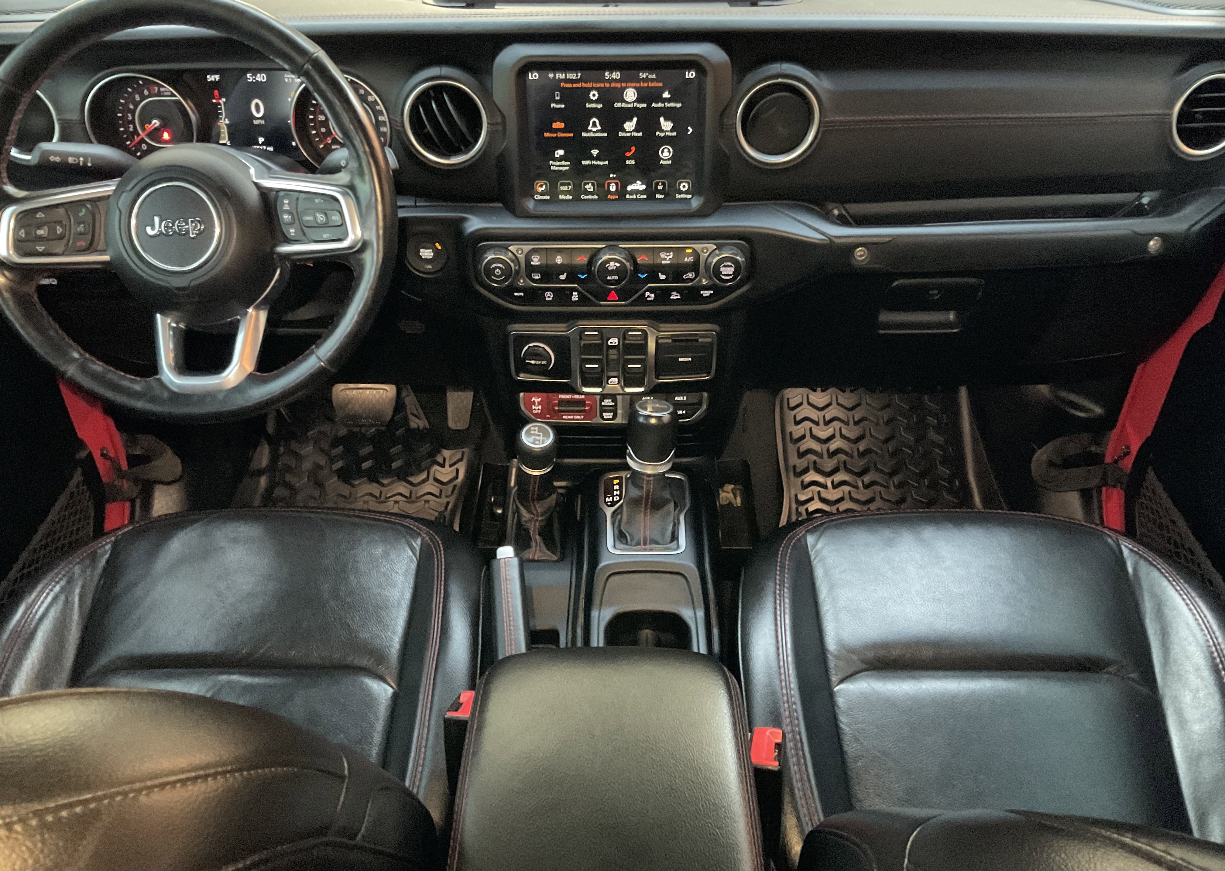 Used 2020 Jeep Gladiator Rubicon w/ Advanced Safety Group image 29