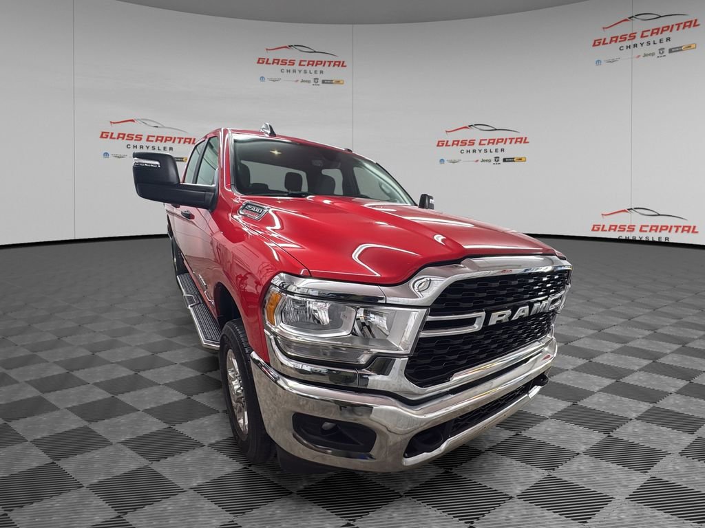 Used 2024 RAM 2500 Big Horn w/ Bed Utility Group image 2