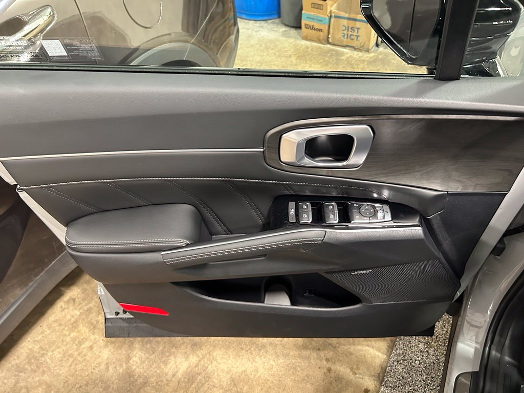 New 2026 Kia Sorento SX AWD/4WD image 14