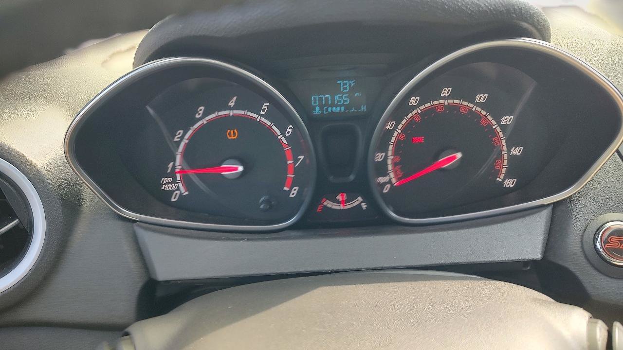 Used 2017 Ford Fiesta ST FWD image 12