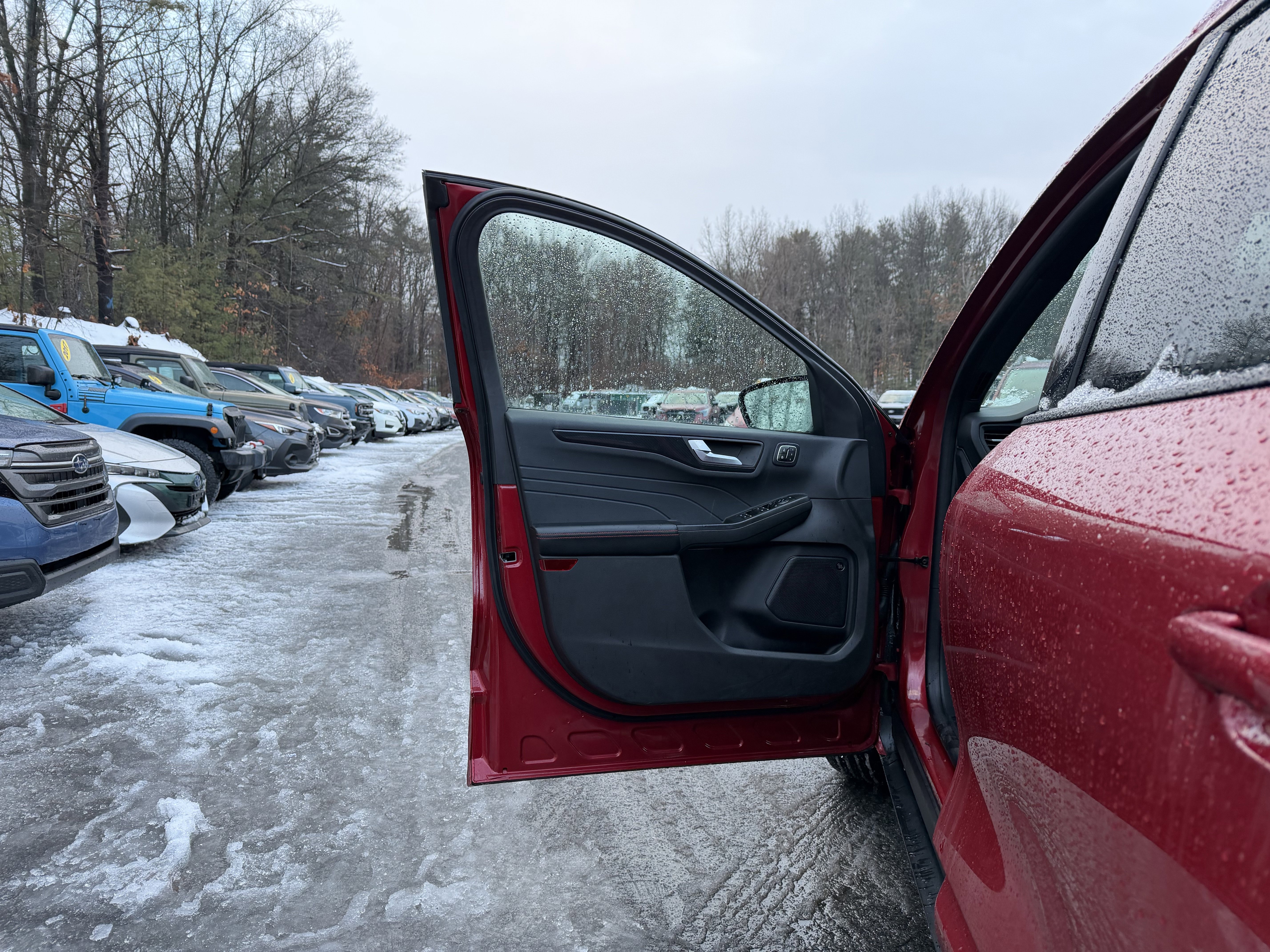 Used 2023 Ford Escape ST-Line Select w/ Tech Pack #2 image 23