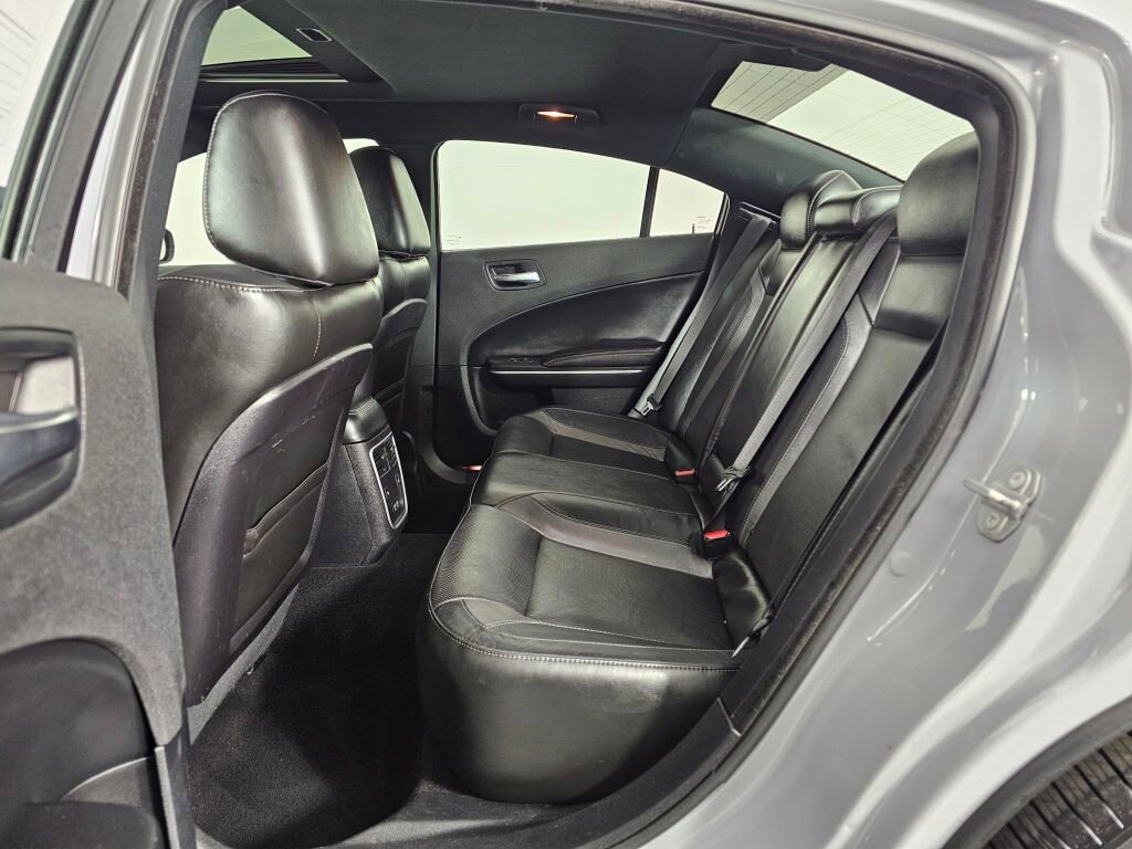 Used 2021 Dodge Charger SXT w/ Leather Interior Group image 34