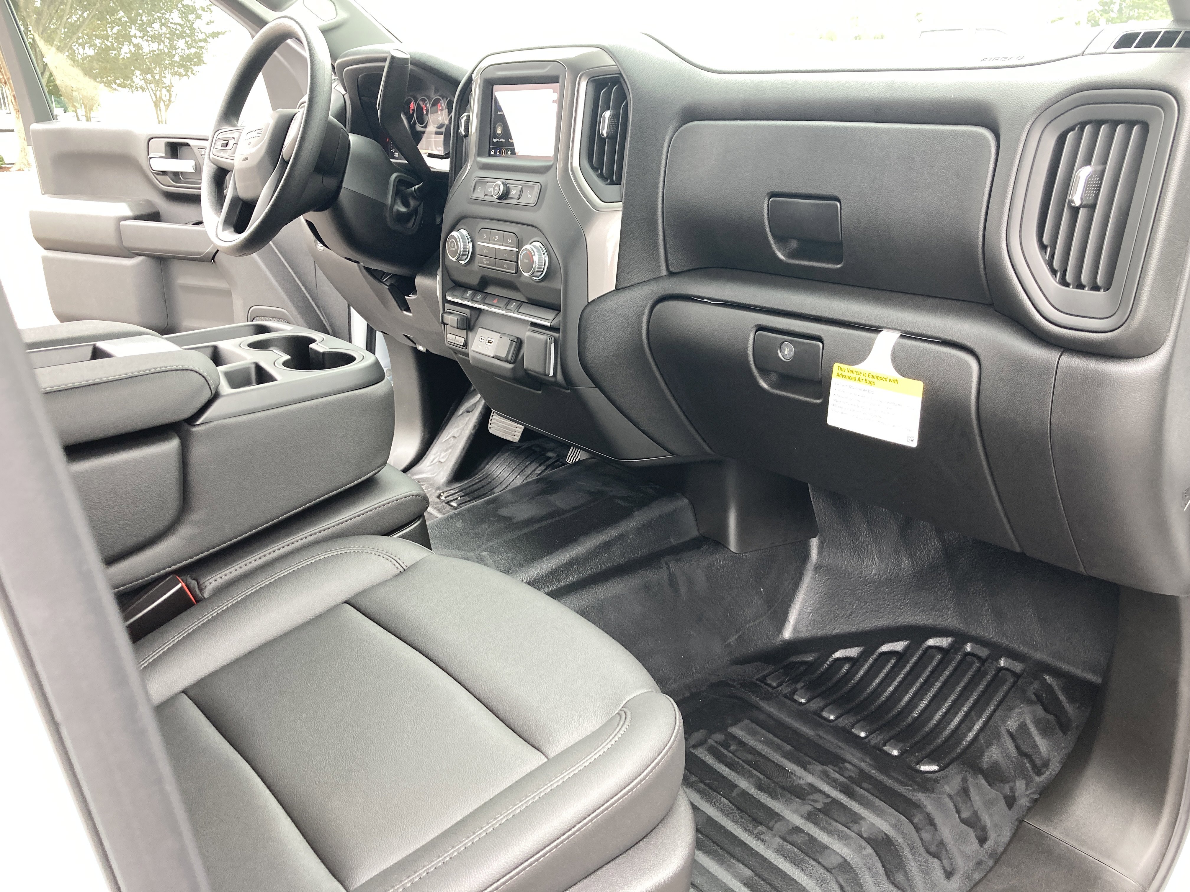 New 2026 GMC Sierra 3500 Pro w/ Convenience Package image 18