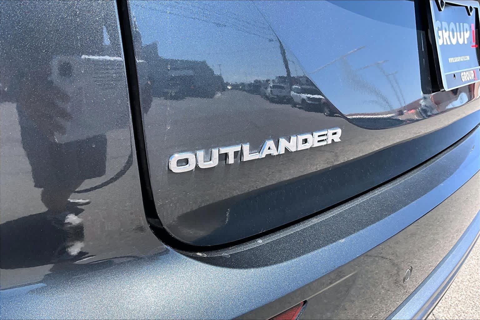 Used 2025 Mitsubishi Outlander SE AWD/4WD image 30