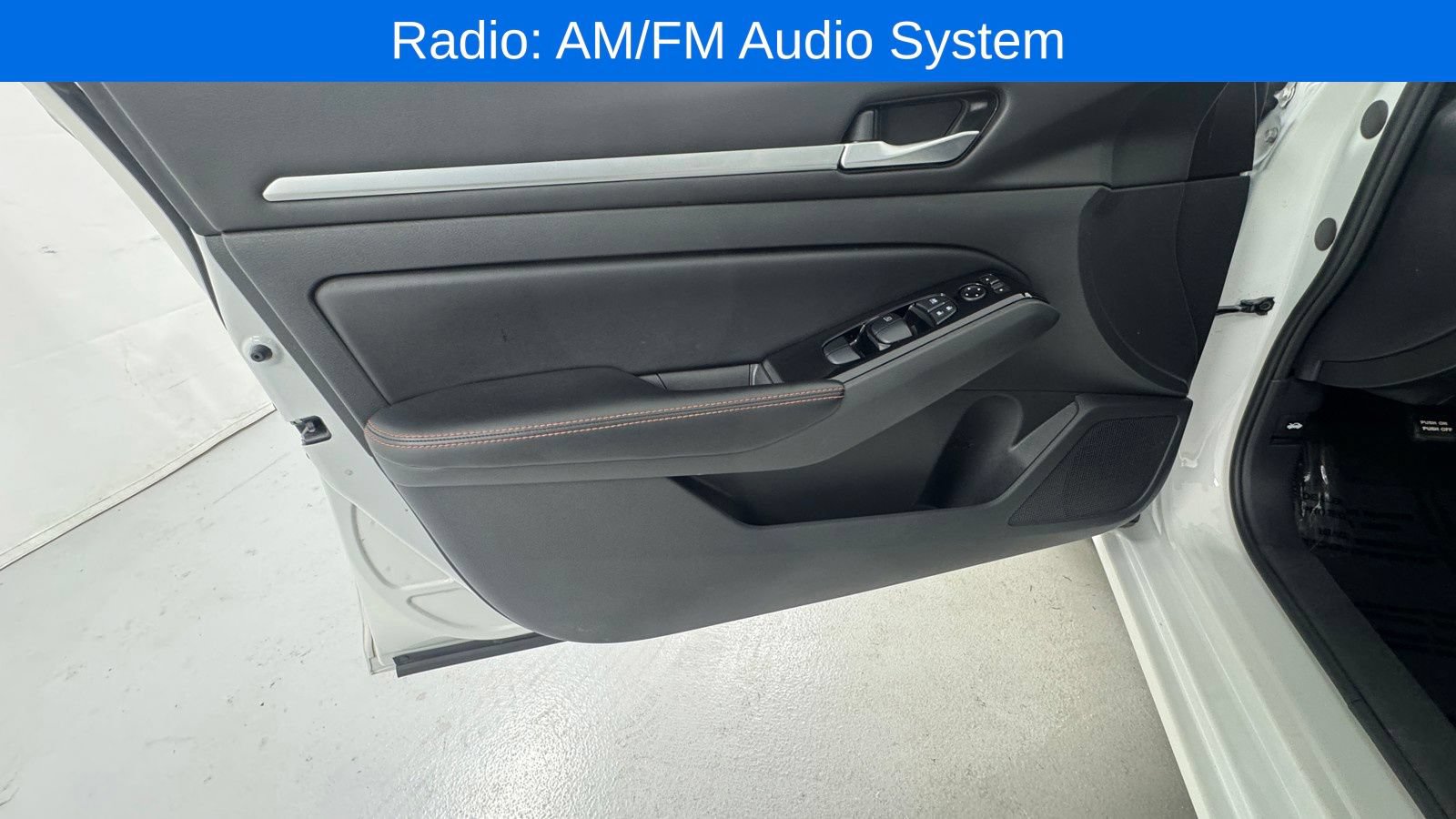 Used 2024 Nissan Altima 2.5 SR FWD image 16