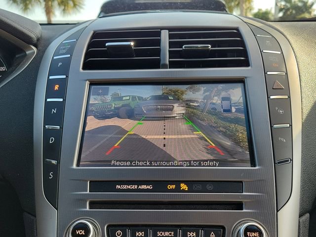 Used 2020 Lincoln MKZ Reserve image 23