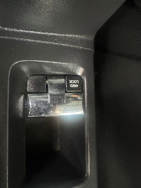 Used 2015 Jeep Patriot High Altitude image 15