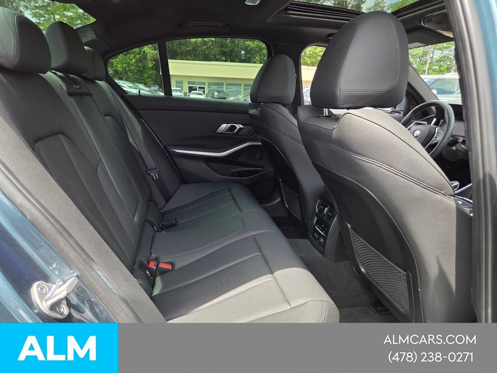 Used 2020 BMW 330i Sedan w/ Convenience Package RWD image 15