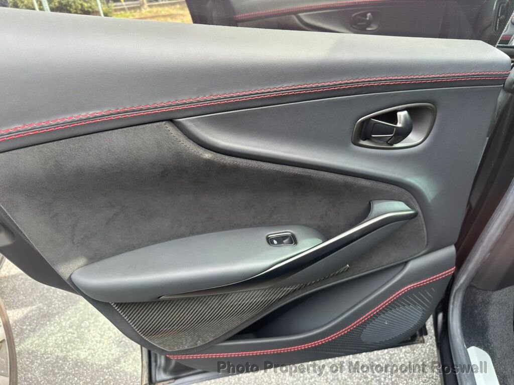 Used 2023 Aston Martin DBX image 27