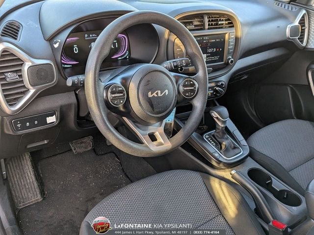 Used 2024 Kia Soul LX w/ Option Group 015 image 11
