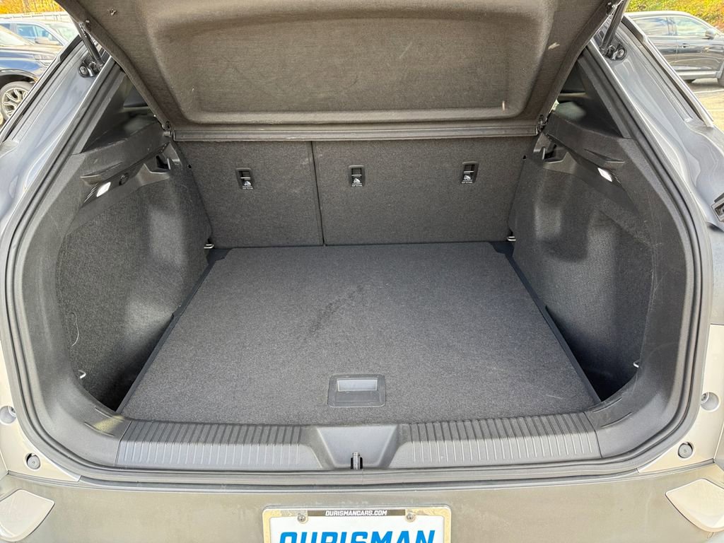 Used 2023 Volkswagen ID.4 Pro image 24