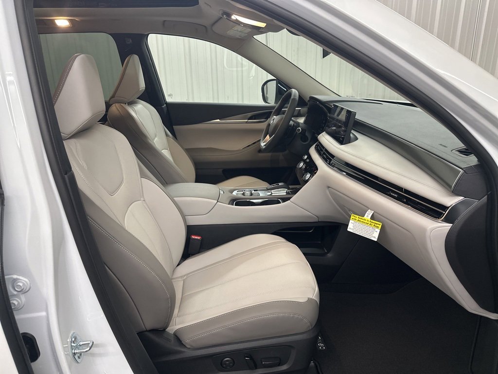 New 2026 INFINITI QX60 Pure w/ Cargo Package image 39