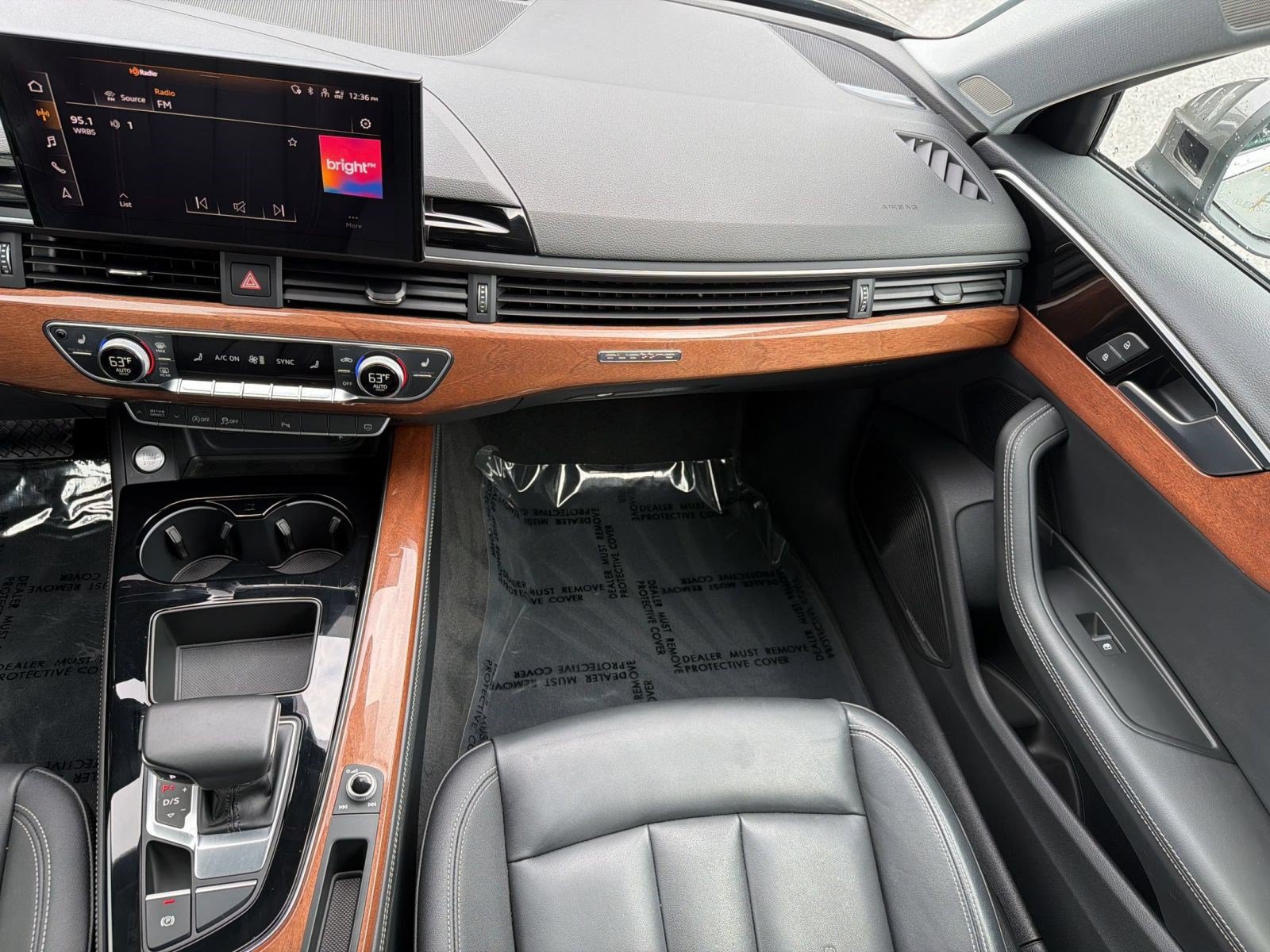 Used 2021 Audi A4 2.0T Premium Plus w/ Premium Plus Package AWD/4WD image 31