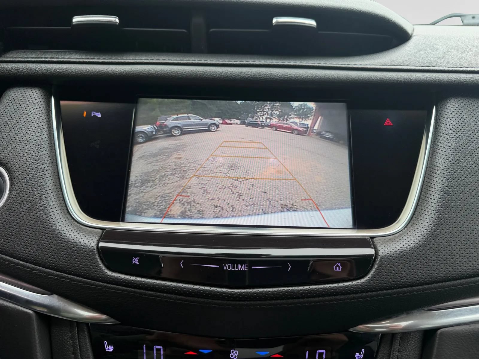 Used 2019 Cadillac XT5 Premium Luxury FWD image 36