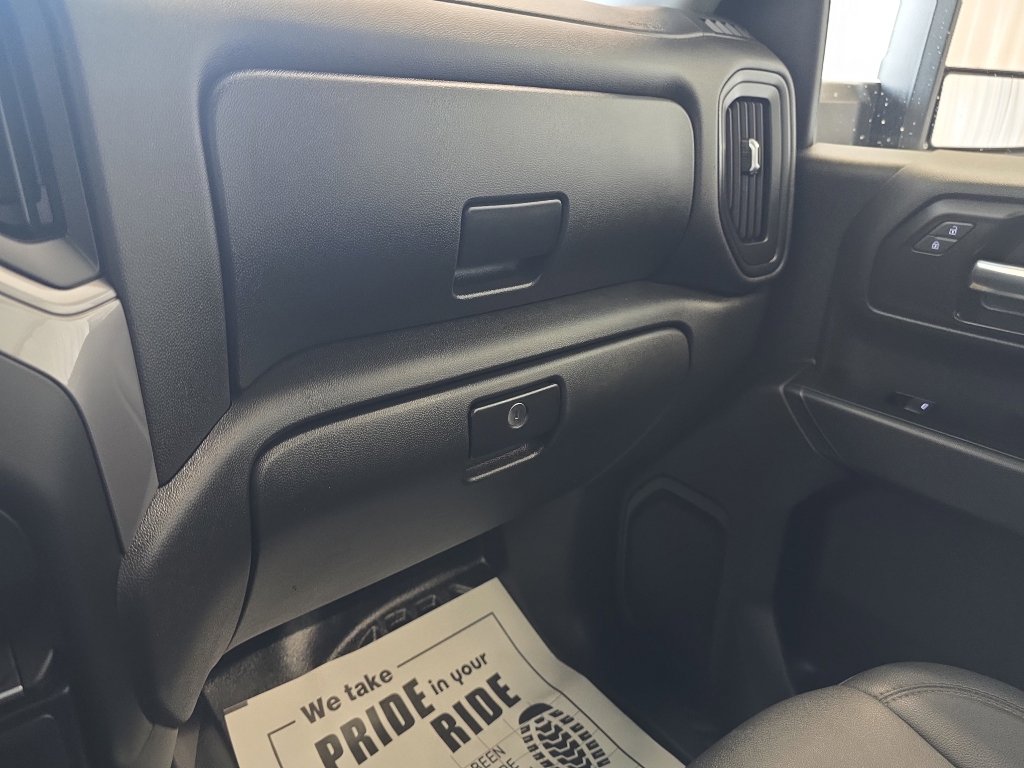 Used 2022 GMC Sierra 2500 Pro w/ Convenience Package AWD/4WD image 26