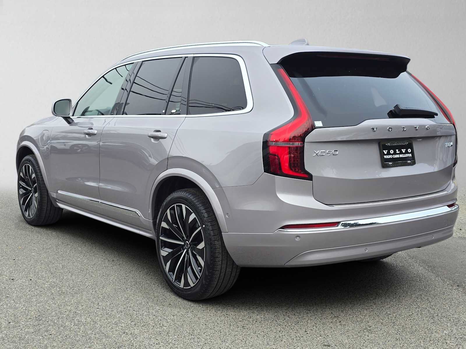 New 2027 Volvo XC90 T8 Ultra AWD/4WD image 5
