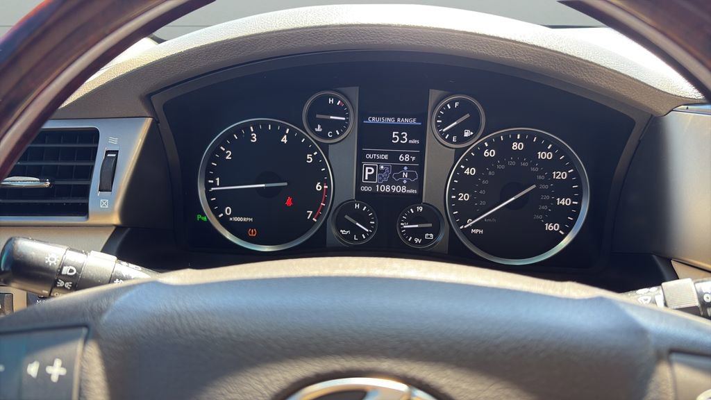 Used 2015 Lexus LX 570 4WD w/ Luxury Package image 15