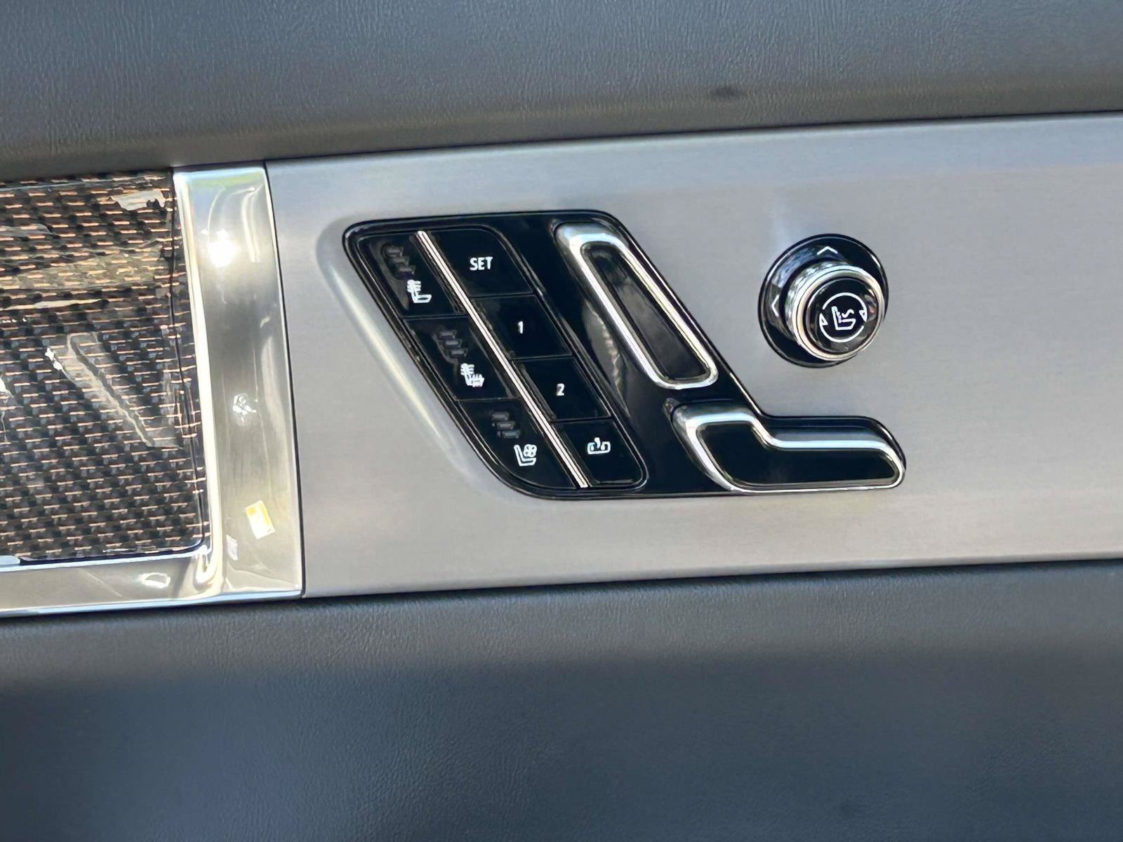New 2027 Cadillac Vistiq Luxury AWD/4WD image 17