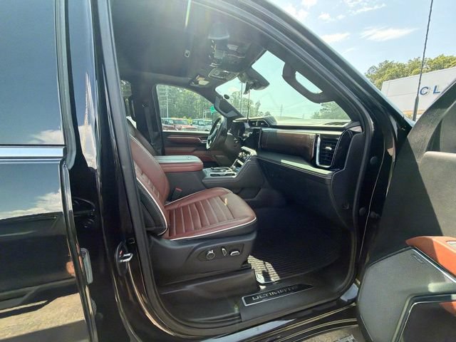 Used 2024 GMC Sierra 2500 Denali Ultimate w/ Max Trailering Package AWD/4WD image 44