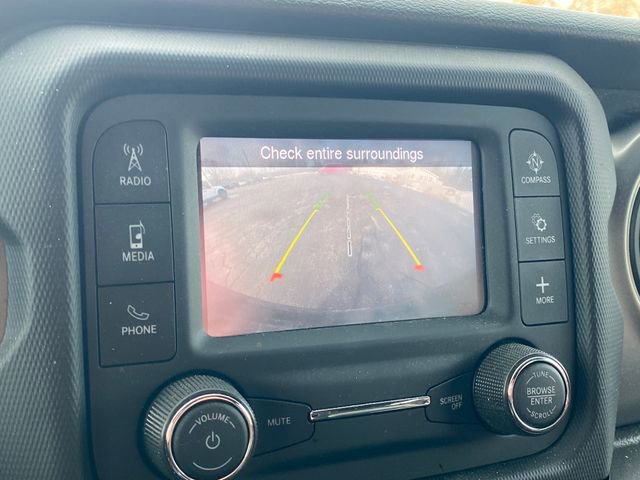 Used 2021 Jeep Wrangler Unlimited Sport image 25