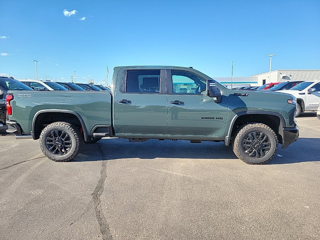 New 2026 Chevrolet Silverado 2500 LT w/ Trail Boss Package AWD/4WD image 4