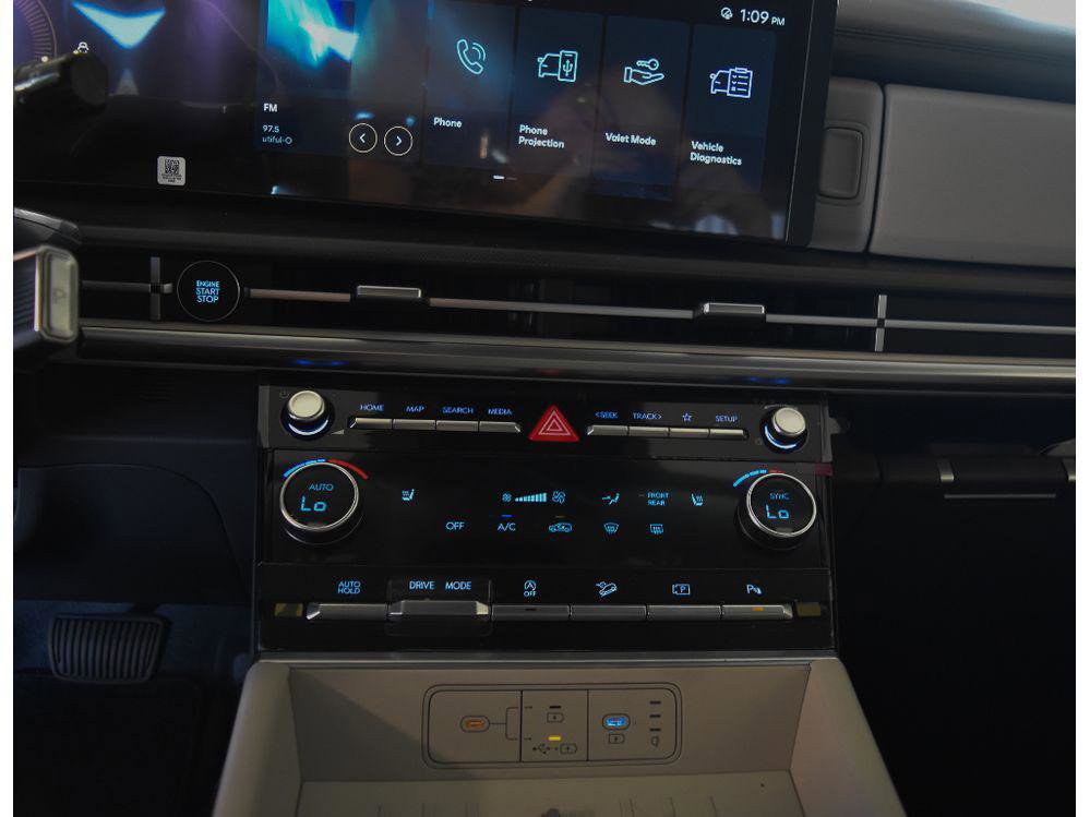 New 2025 Hyundai Santa Fe SEL image 64